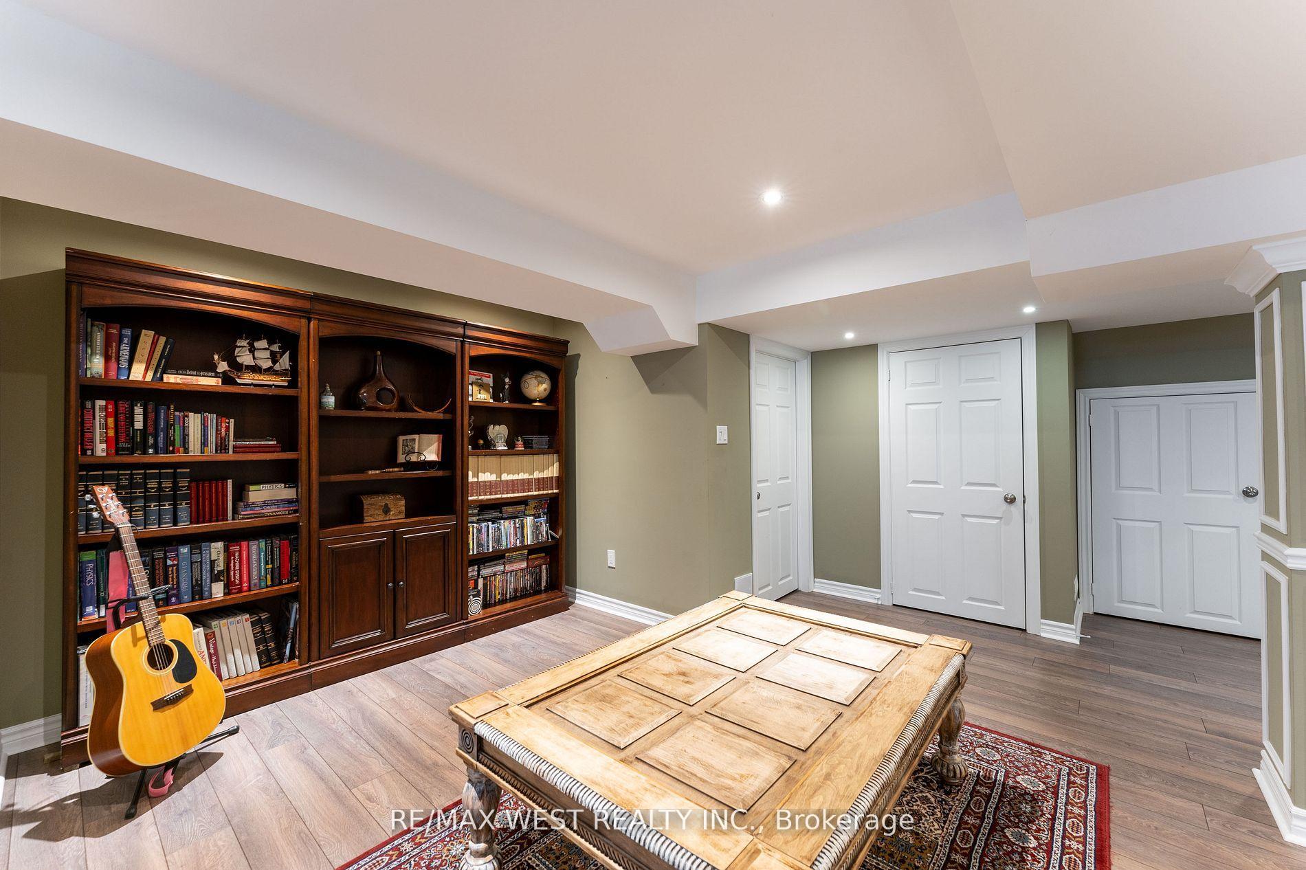 Photo 29 of 226 Austin Drive, Markham, Unionville — HOMEH