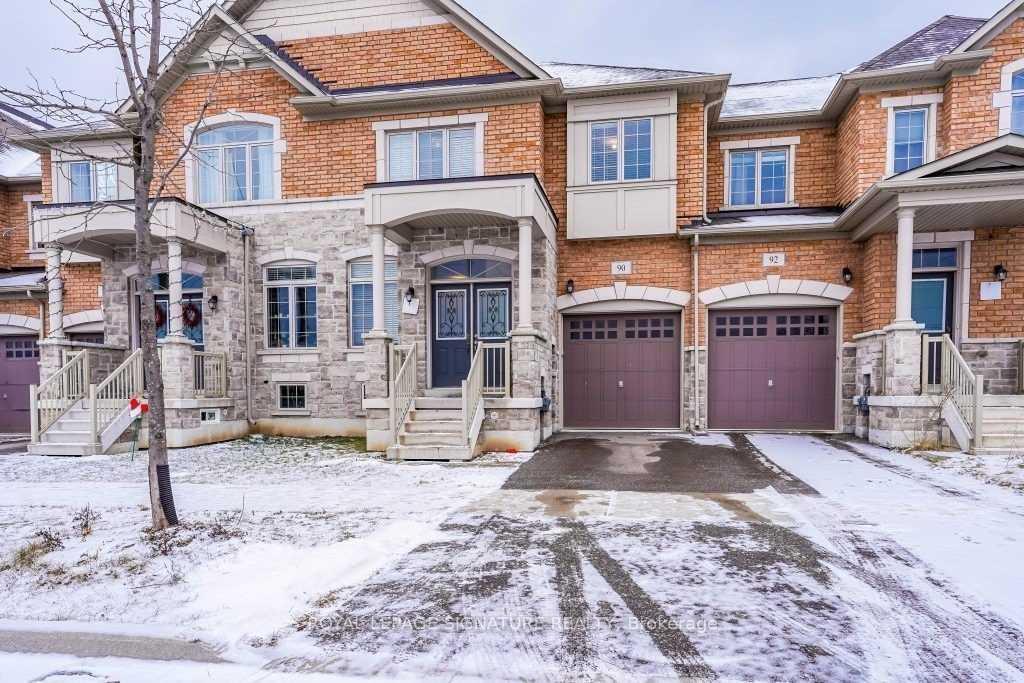 Photo 2 of 90 Christian Ritter Drive, Markham, Berczy — HOMEH