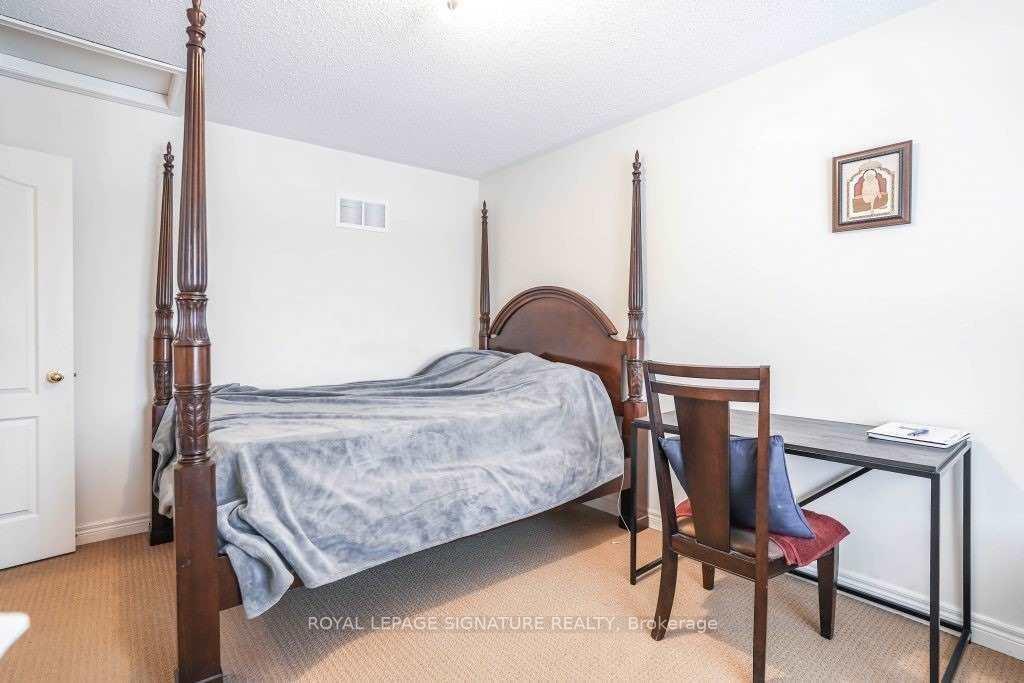 Photo 15 of 90 Christian Ritter Drive, Markham, Berczy — HOMEH
