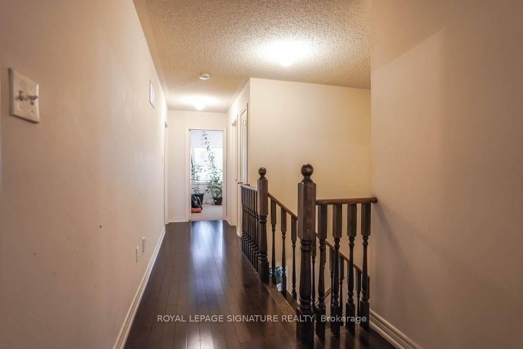 Photo 18 of 90 Christian Ritter Drive, Markham, Berczy — HOMEH