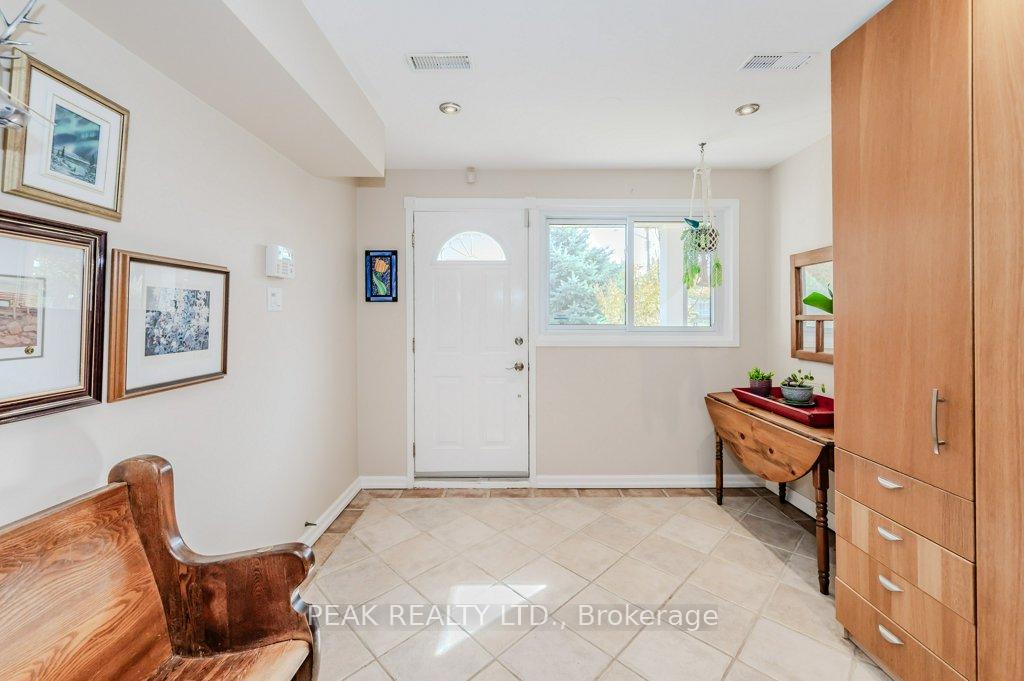 Photo 3 of 88 Springbank Crescent, Kitchener — HOMEH