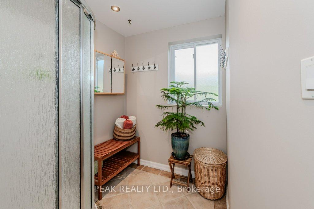 Photo 6 of 88 Springbank Crescent, Kitchener — HOMEH