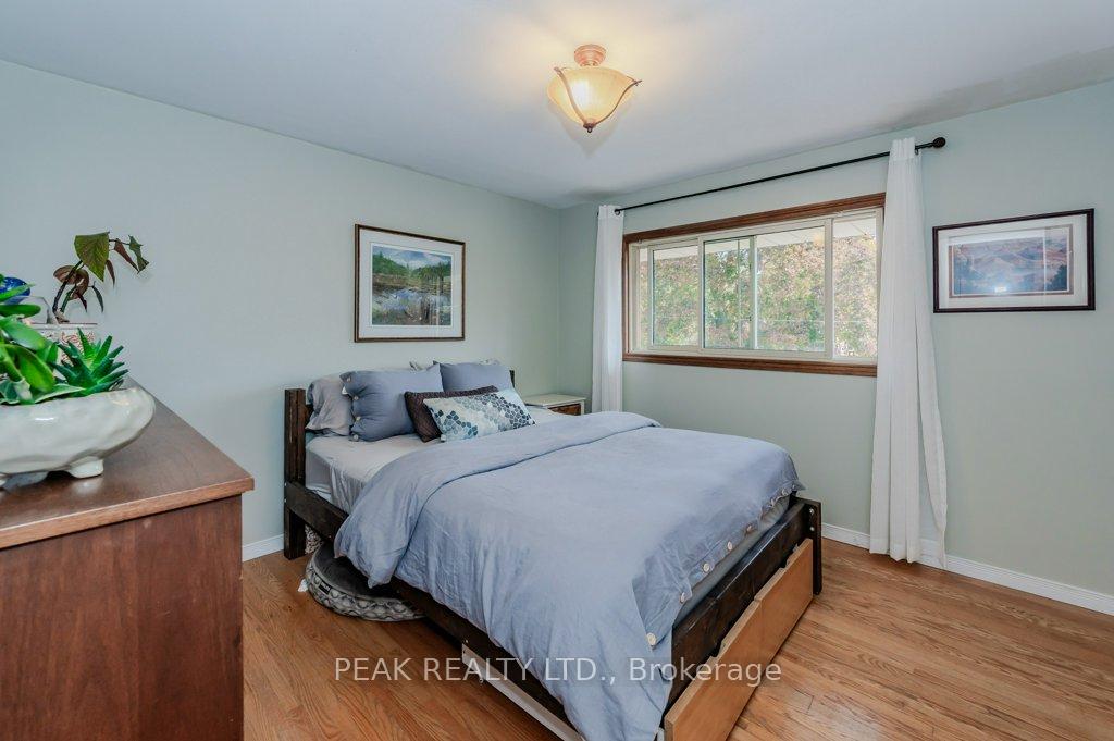 Photo 17 of 88 Springbank Crescent, Kitchener — HOMEH