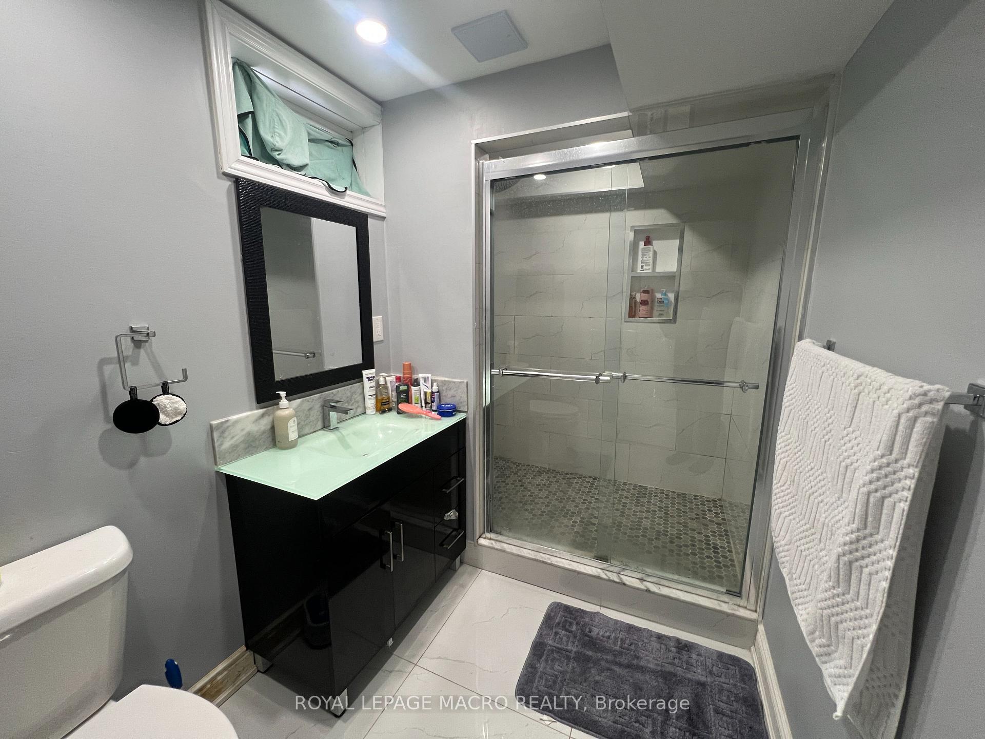 Photo 15 of Unit Lower, 31 Chaumont Drive, Hamilton, Stoney Creek Mountain — HOMEH