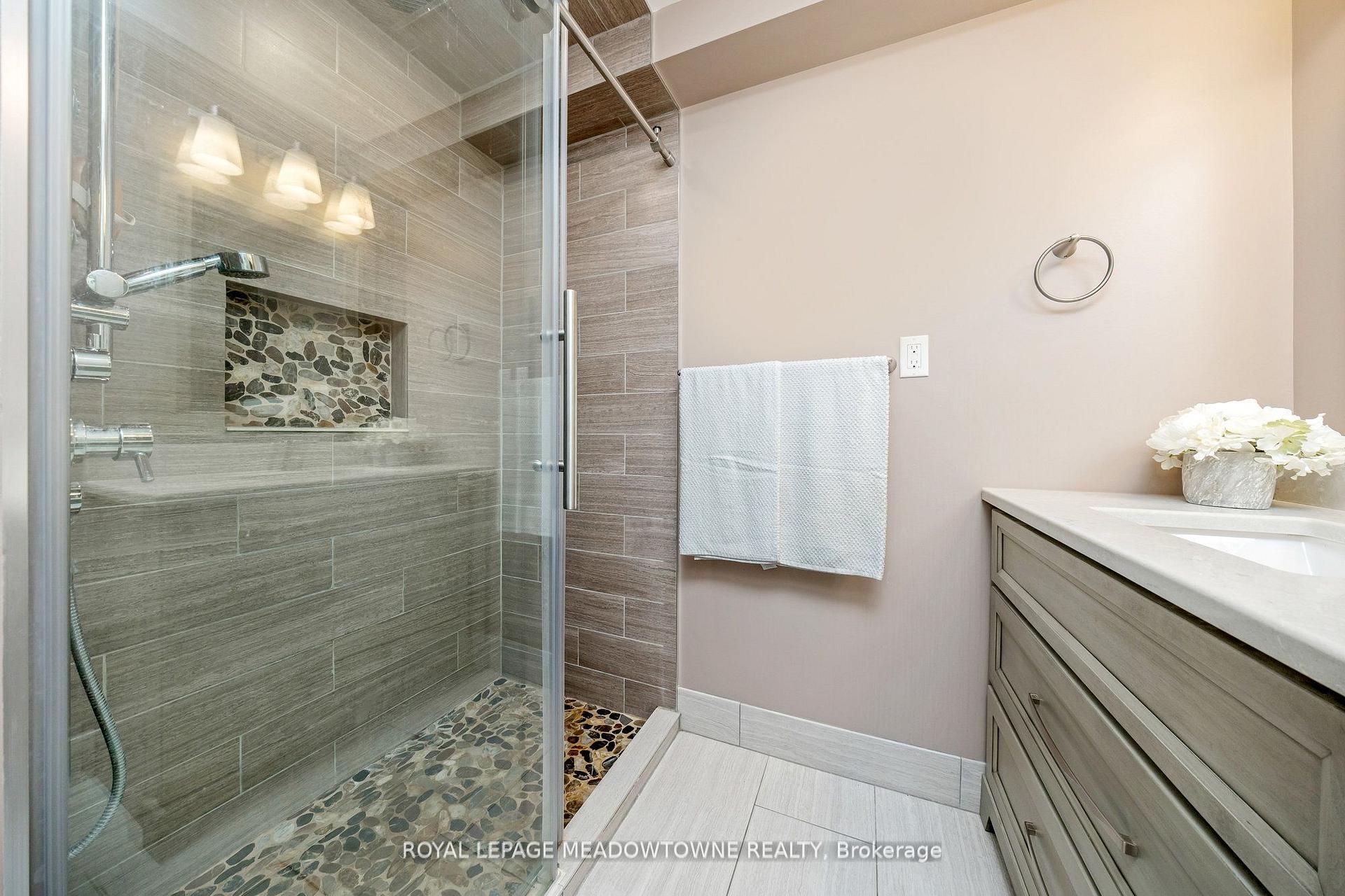 Photo 27 of 606 Cargill Path, Milton, Coates — HOMEH