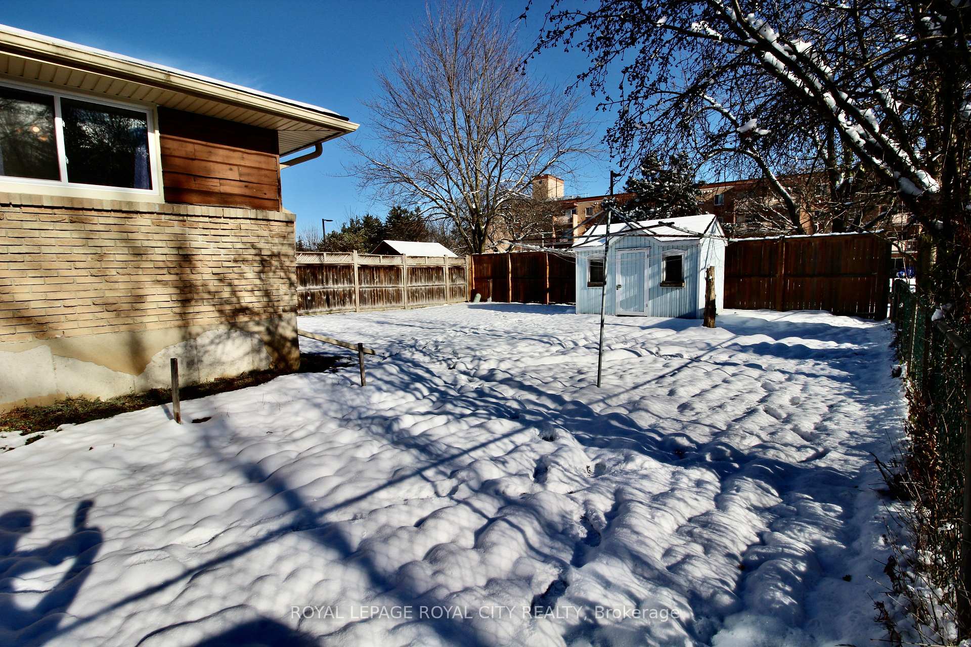 Photo 28 of 40 Kelly Drive, Kitchener — HOMEH