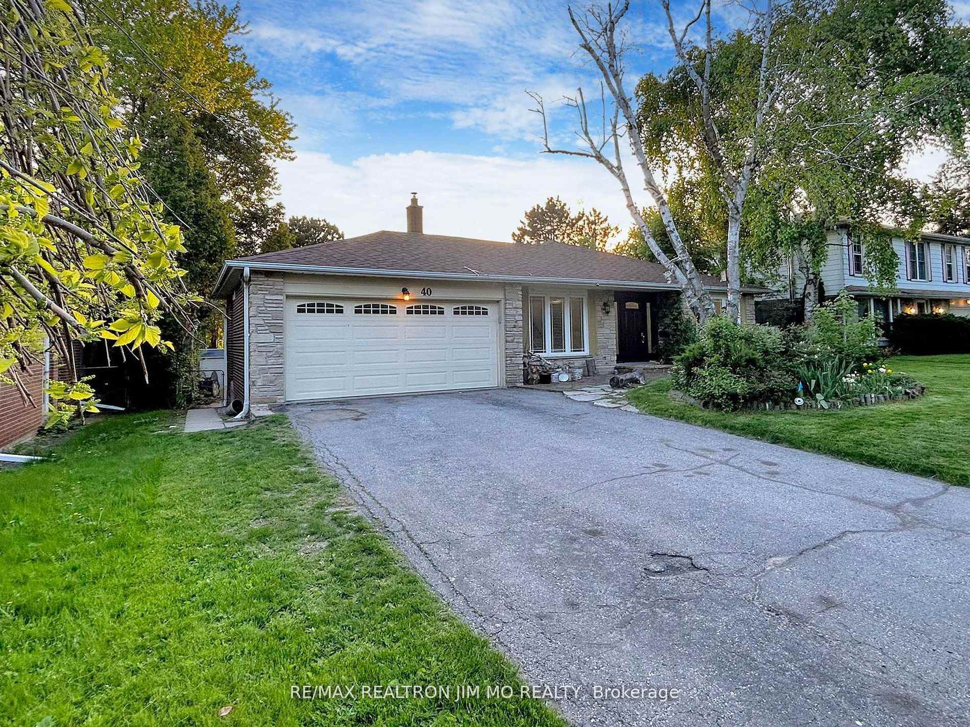 Photo 2 of Unit Bsmt, 40 Gladiator Road, Markham, Bullock — HOMEH
