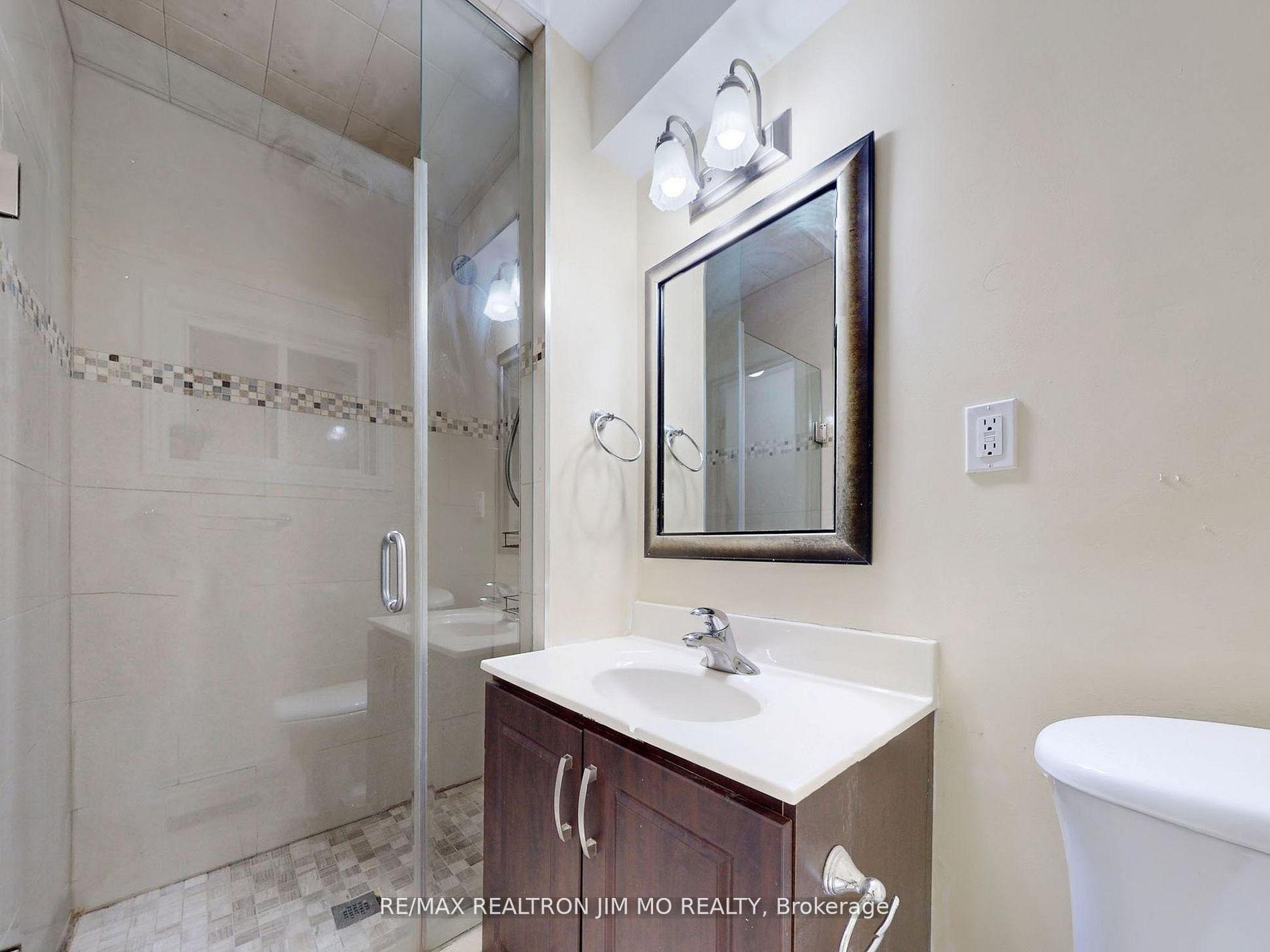 Photo 7 of Unit Bsmt, 40 Gladiator Road, Markham, Bullock — HOMEH