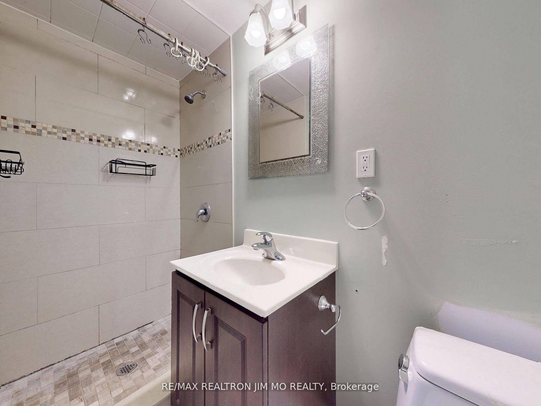 Photo 16 of Unit Bsmt, 40 Gladiator Road, Markham, Bullock — HOMEH