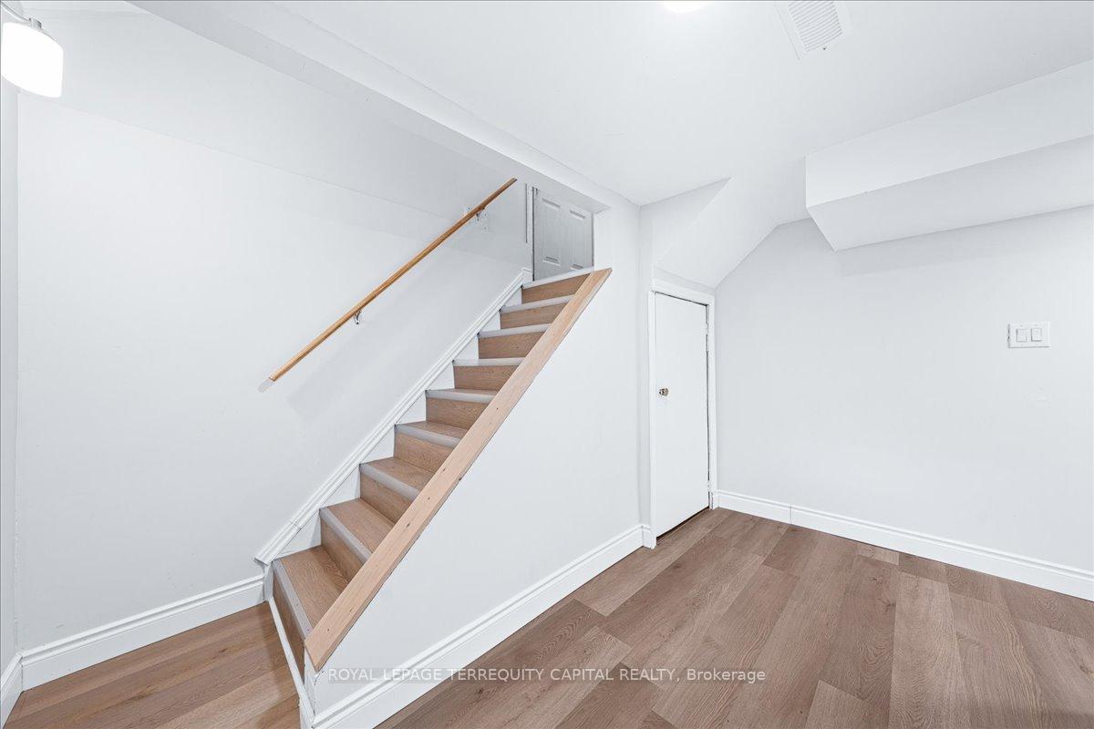 Photo 2 of Unit Lower, 373 Mohawk Road W, Hamilton, Rolston — HOMEH