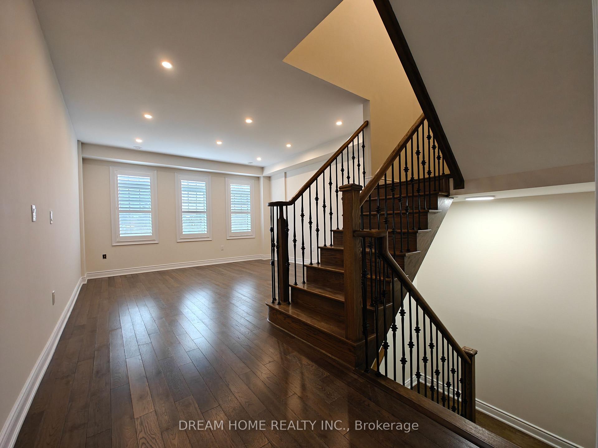 Photo 15 of 6 Cafaro Lane, Markham, Victoria Square — HOMEH