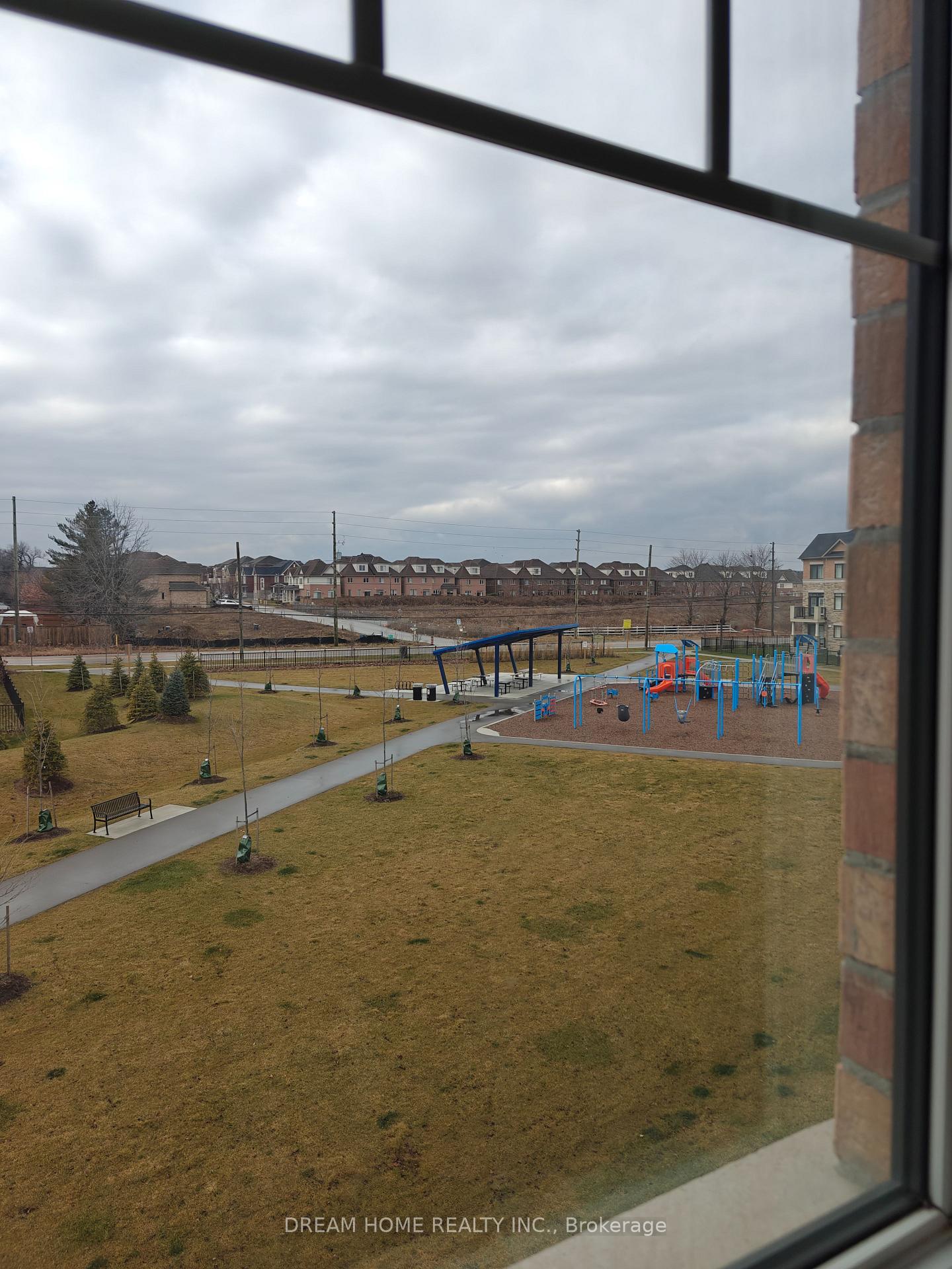 Photo 26 of 6 Cafaro Lane, Markham, Victoria Square — HOMEH