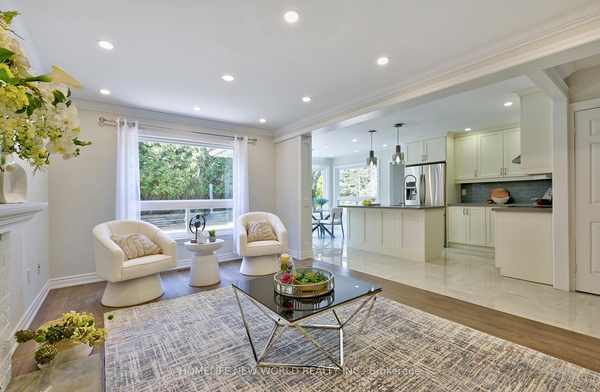 Photo 2 of 80 Millstone Court, Markham, Unionville — HOMEH