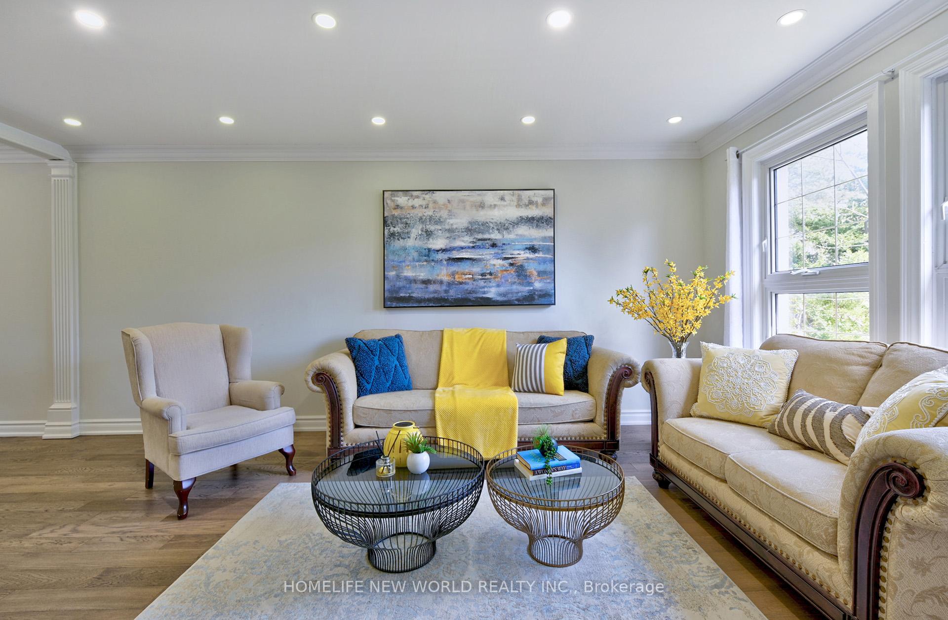 Photo 6 of 80 Millstone Court, Markham, Unionville — HOMEH