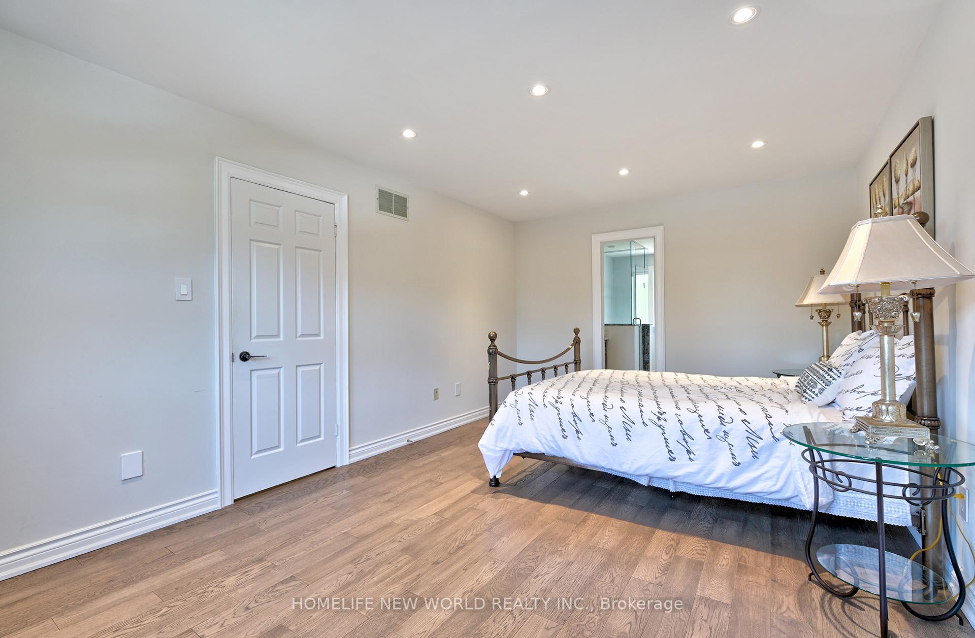 Photo 22 of 80 Millstone Court, Markham, Unionville — HOMEH