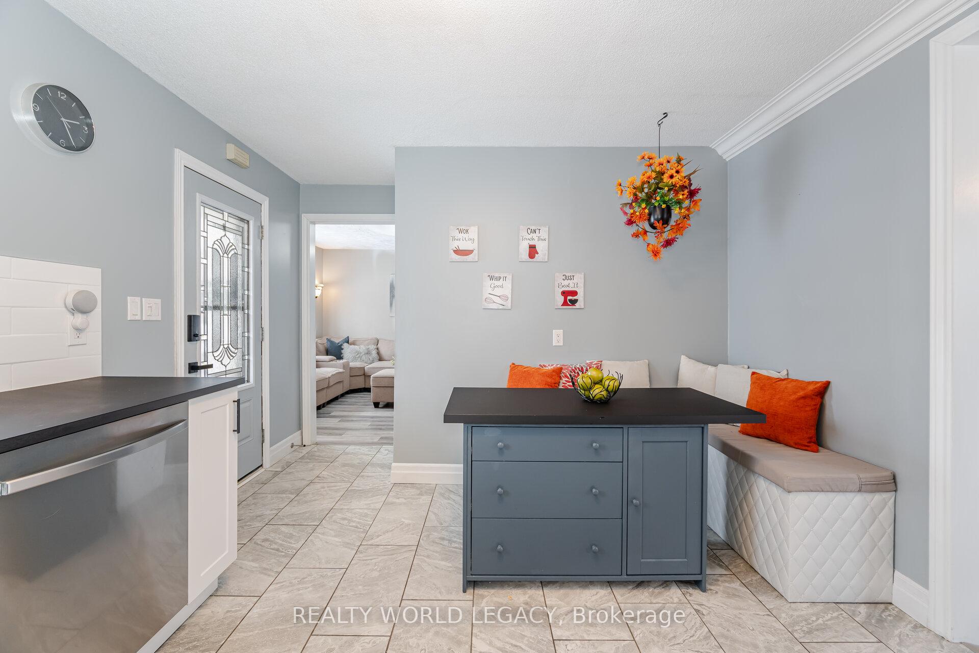 Photo 7 of 141 Ninth Avenue, Kitchener — HOMEH