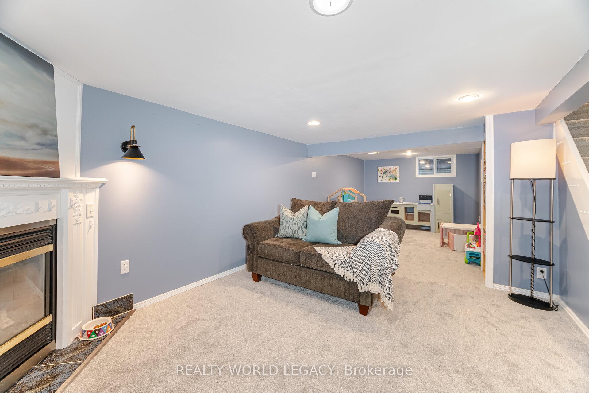 Photo 26 of 141 Ninth Avenue, Kitchener — HOMEH