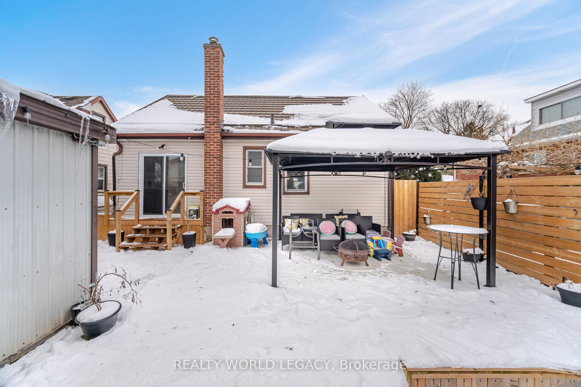 Photo 37 of 141 Ninth Avenue, Kitchener — HOMEH