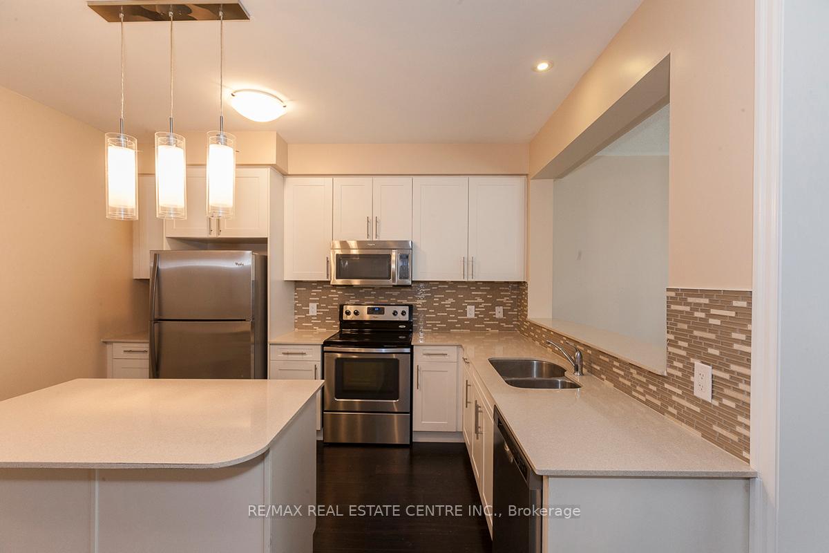 Photo 5 of 83 Hanson Crescent, Milton, Scott — HOMEH