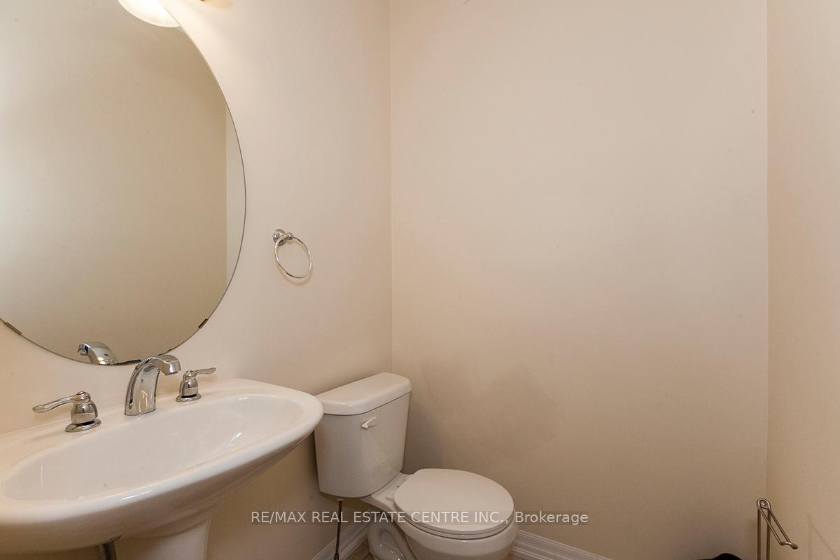 Photo 10 of 83 Hanson Crescent, Milton, Scott — HOMEH