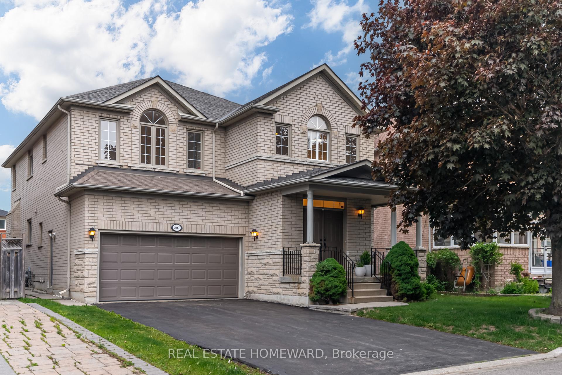 Photo 1 of 207 Valentina Drive, Markham, Village Green-South Unionville — HOMEH