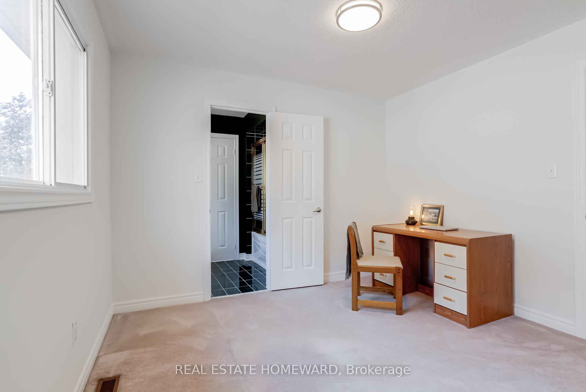 Photo 33 of 207 Valentina Drive, Markham, Village Green-South Unionville — HOMEH
