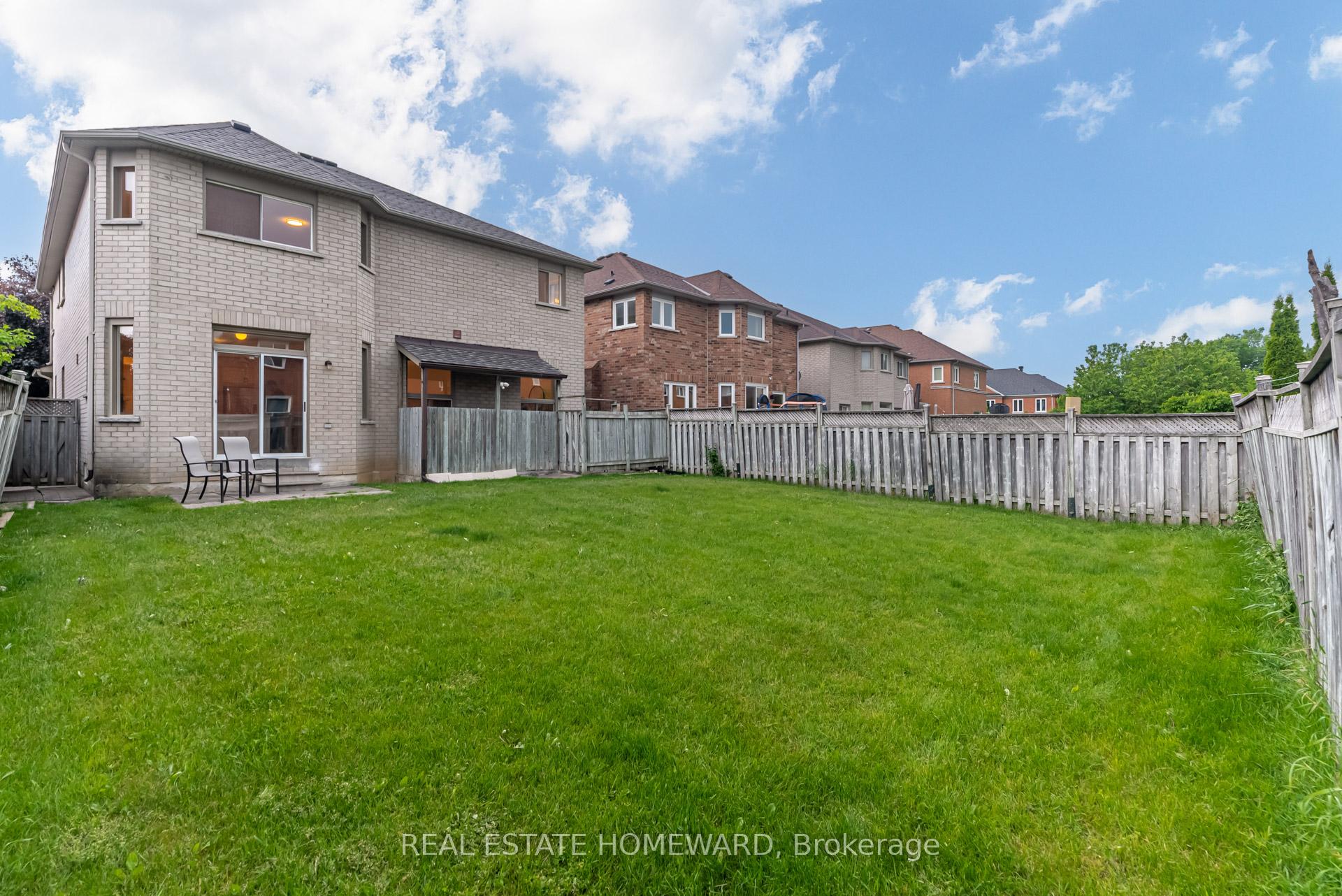 Photo 48 of 207 Valentina Drive, Markham, Village Green-South Unionville — HOMEH