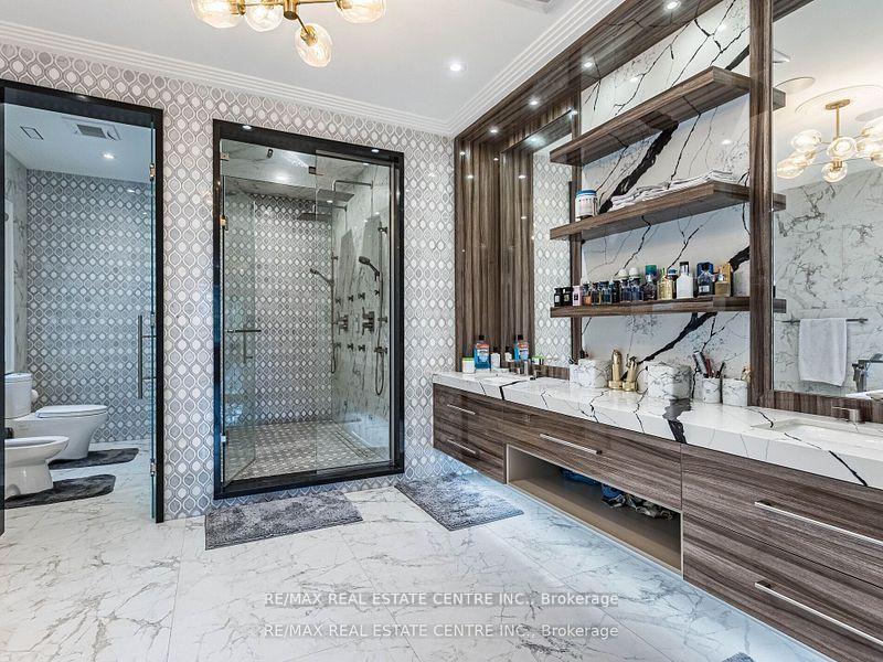Photo 33 of 1 Huckleberry Lane S, Markham, Bayview Glen — HOMEH
