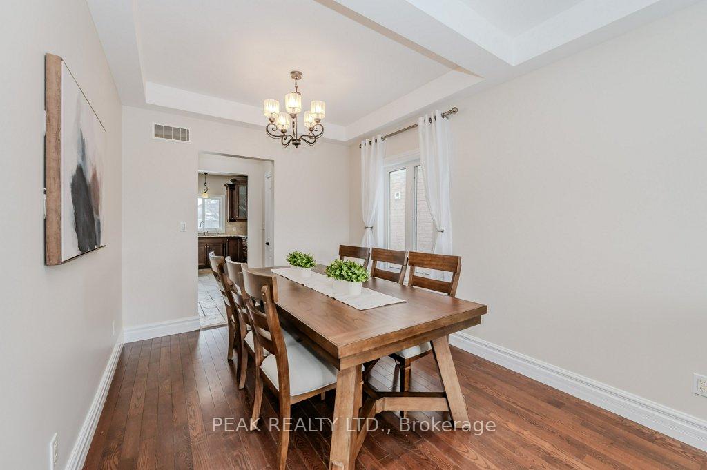 Photo 5 of 14 Paige Street, Kitchener — HOMEH