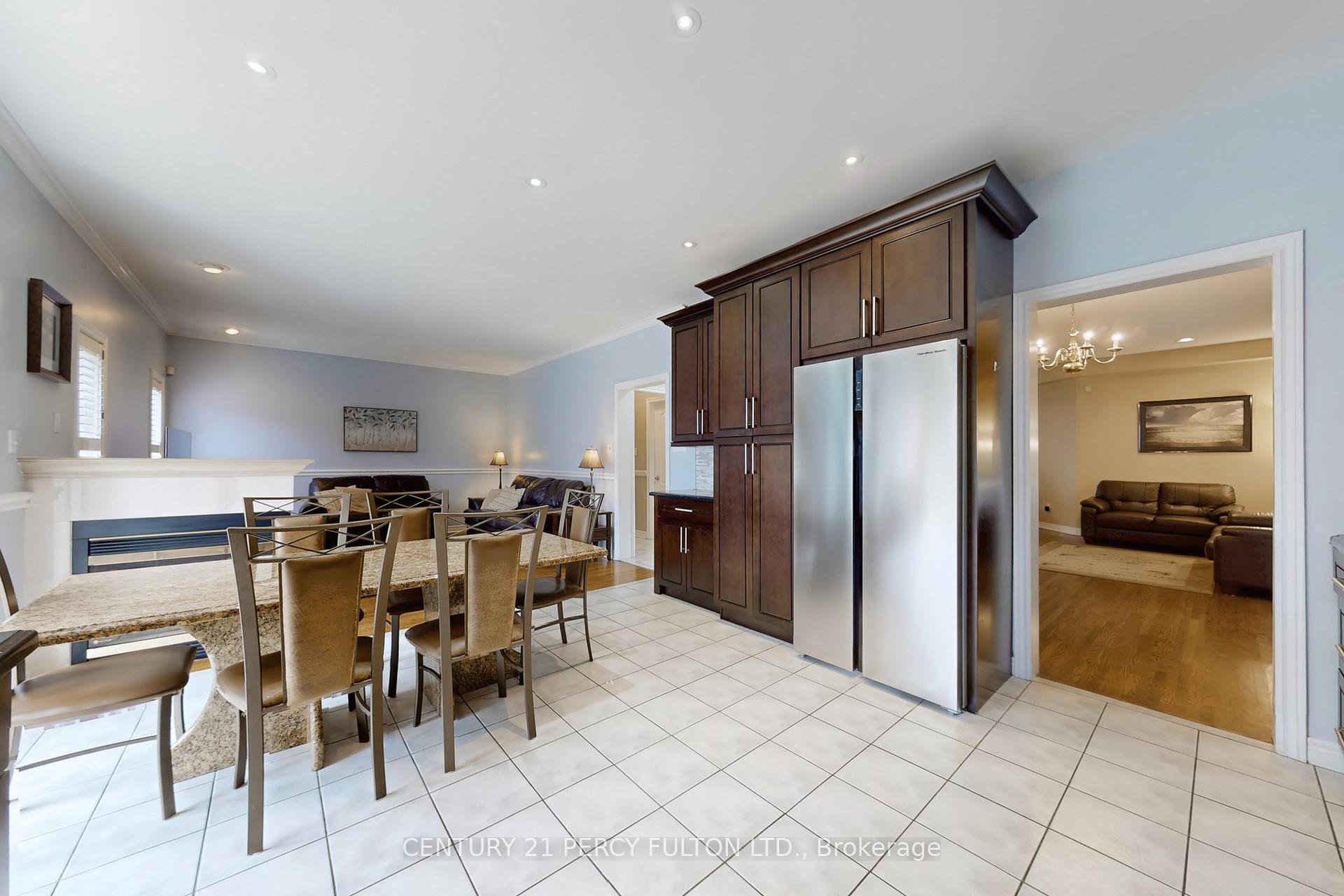 Photo 17 of 119 Elvira Crescent, Markham, Rouge Fairways — HOMEH