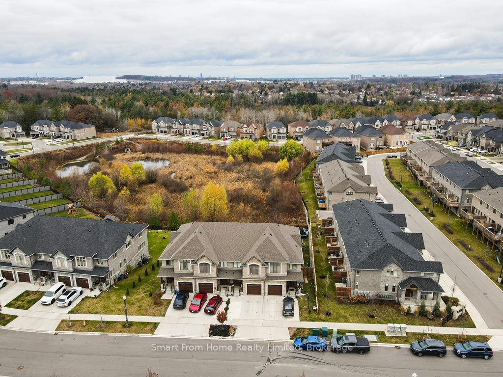 Photo 31 of 87 Hollybrook Trail, Kitchener — HOMEH