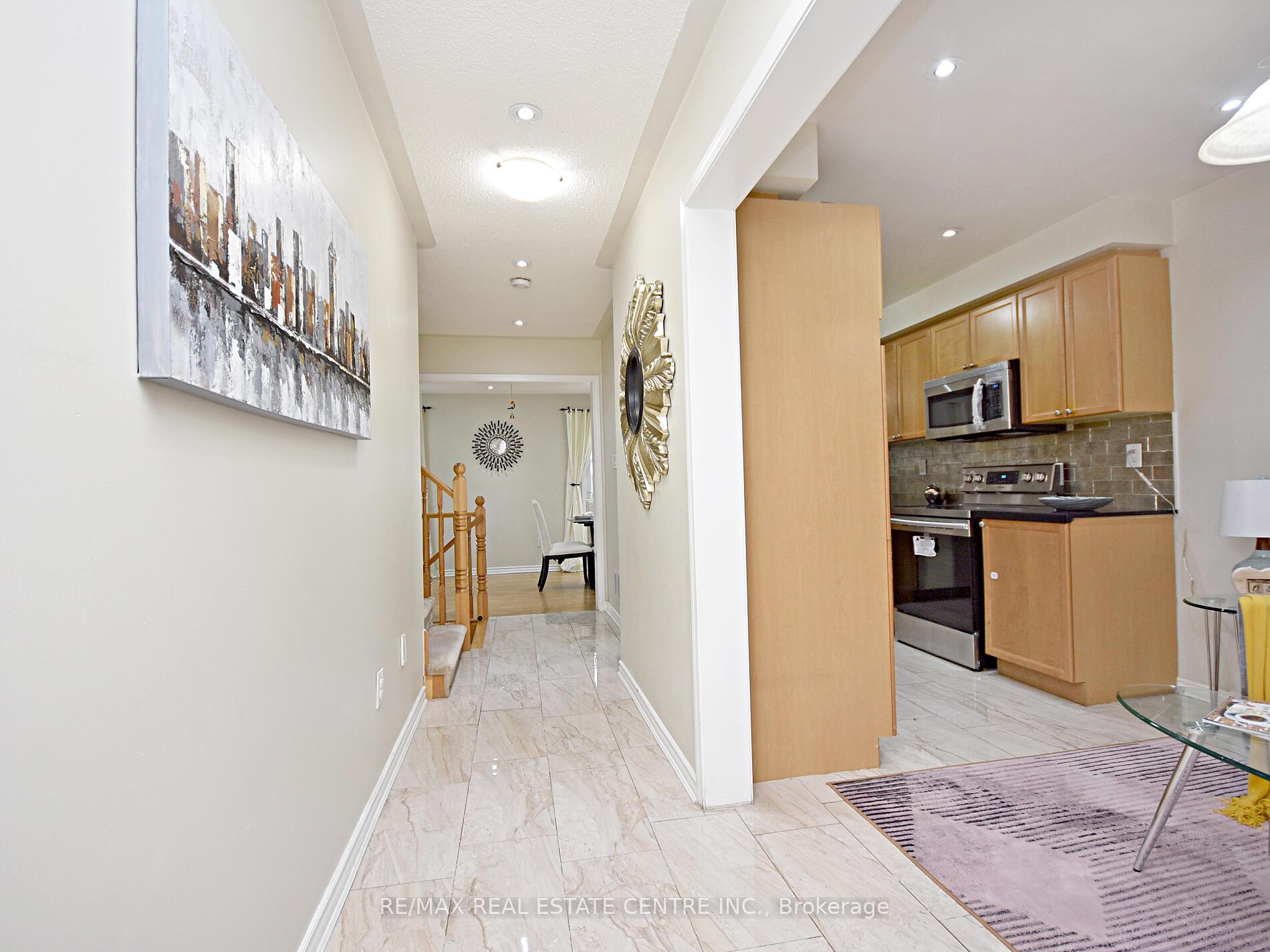 Photo 6 of 792 Johnson Heights, Milton, Coates — HOMEH