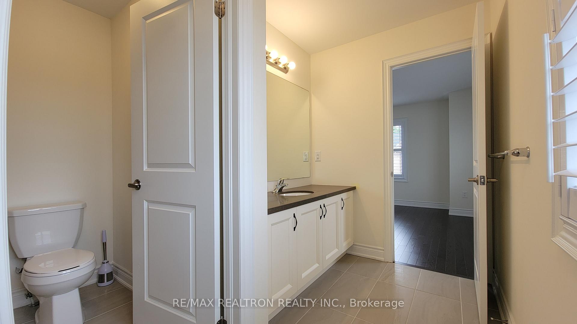 Photo 39 of 2 Ryler Way, Markham, Cedarwood — HOMEH