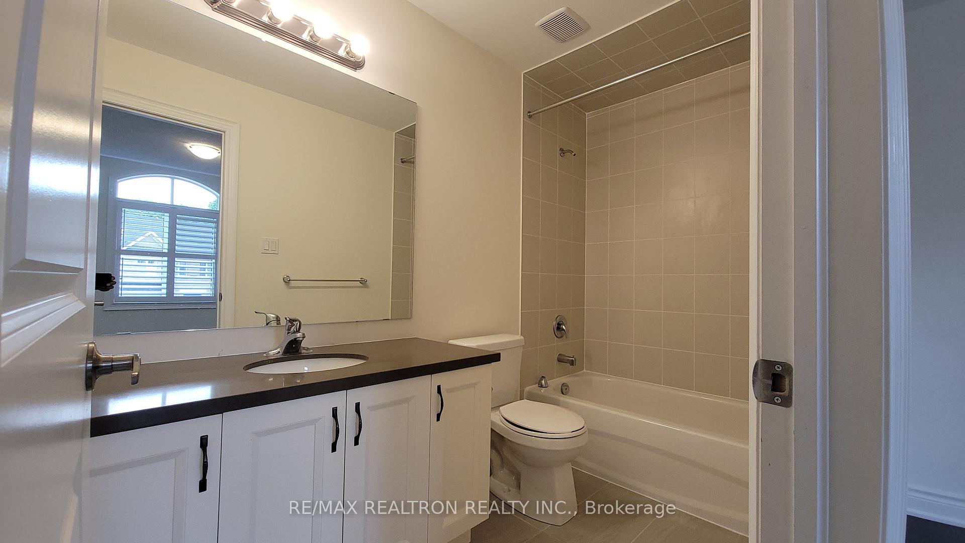 Photo 43 of 2 Ryler Way, Markham, Cedarwood — HOMEH