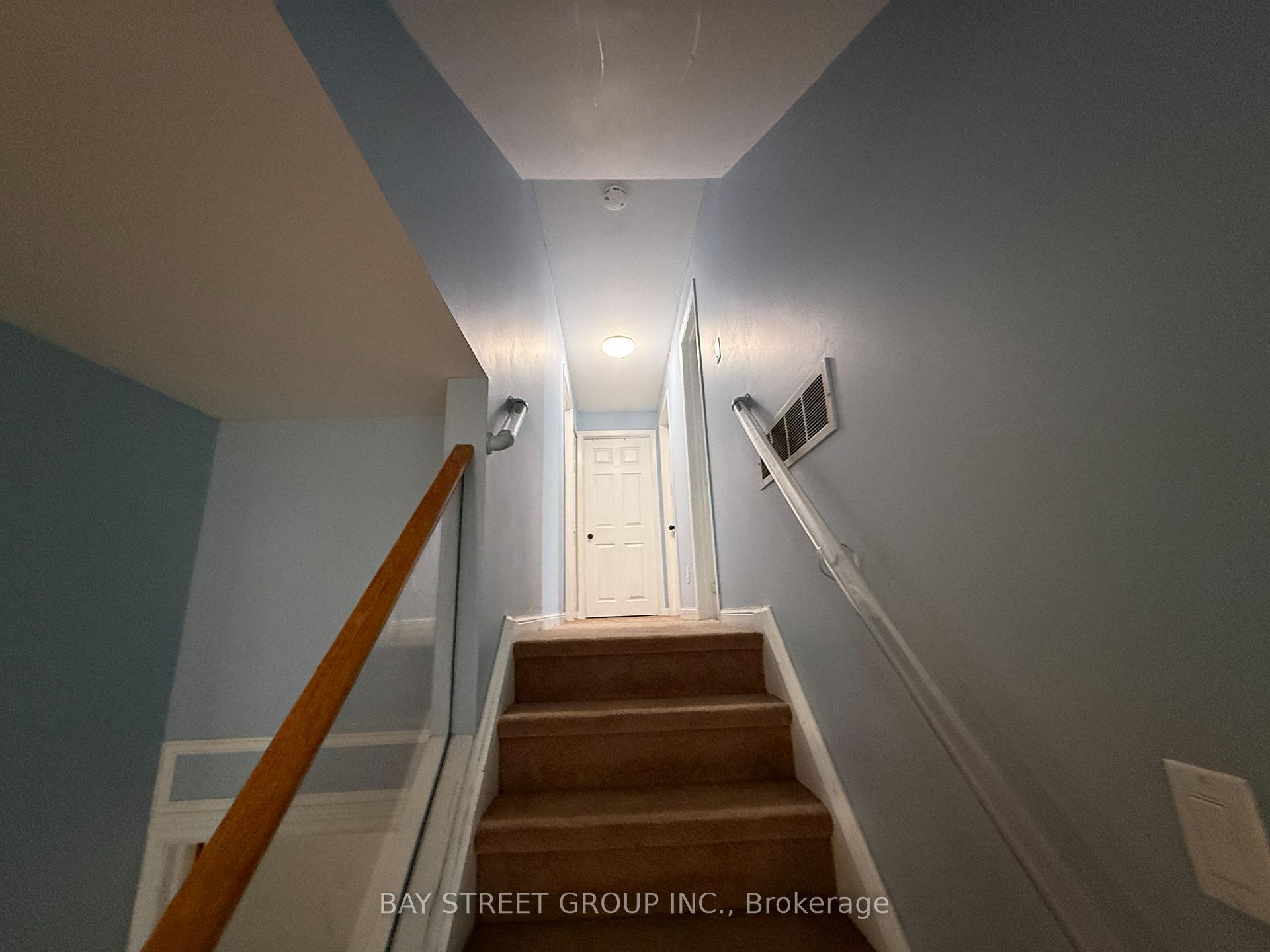 Photo 18 of 21 Colonsay Road, Markham, Royal Orchard — HOMEH