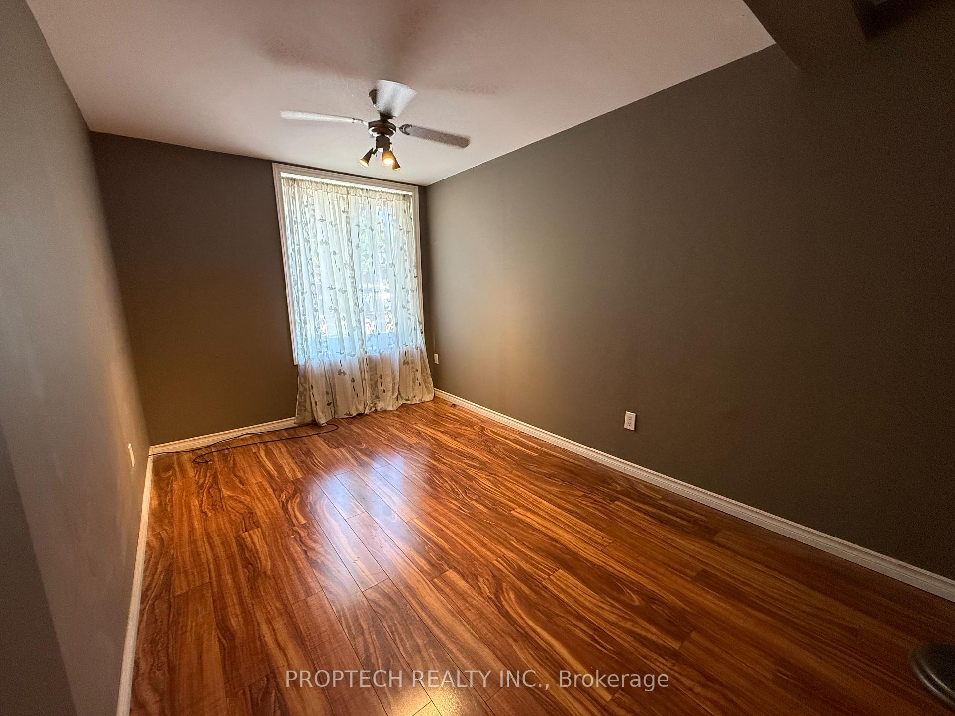 Photo 10 of 122 Parkway Avenue, Markham, Markham Village — HOMEH