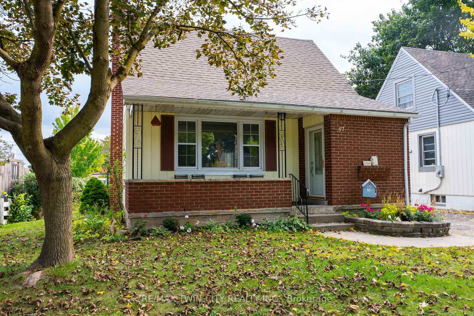 Photo 1 of 57 Norfolk Crescent, Kitchener — HOMEH