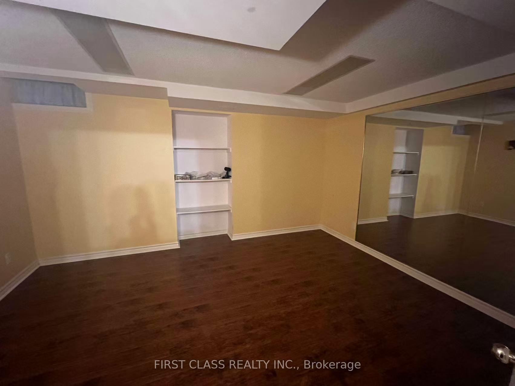 Photo 14 of 268 Highglen Avenue, Markham, Milliken Mills East — HOMEH