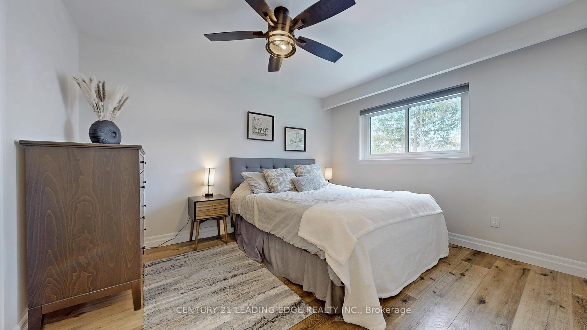Photo 10 of 4 Hamilton Hall Drive, Markham, Markham Village — HOMEH