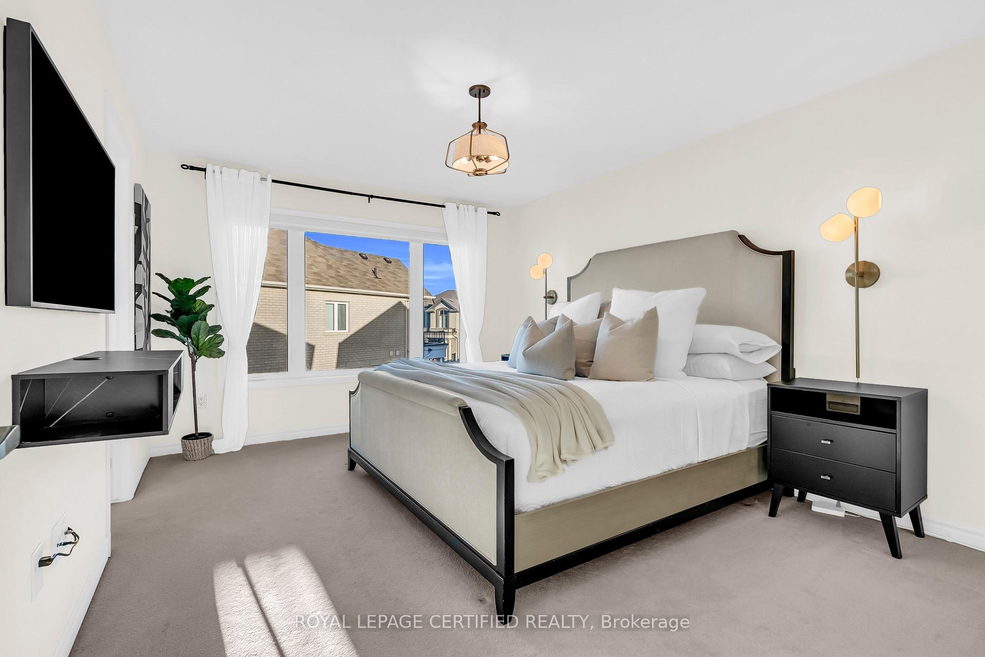 Photo 31 of 1433 Sycamore Garden, Milton, Cobban — HOMEH