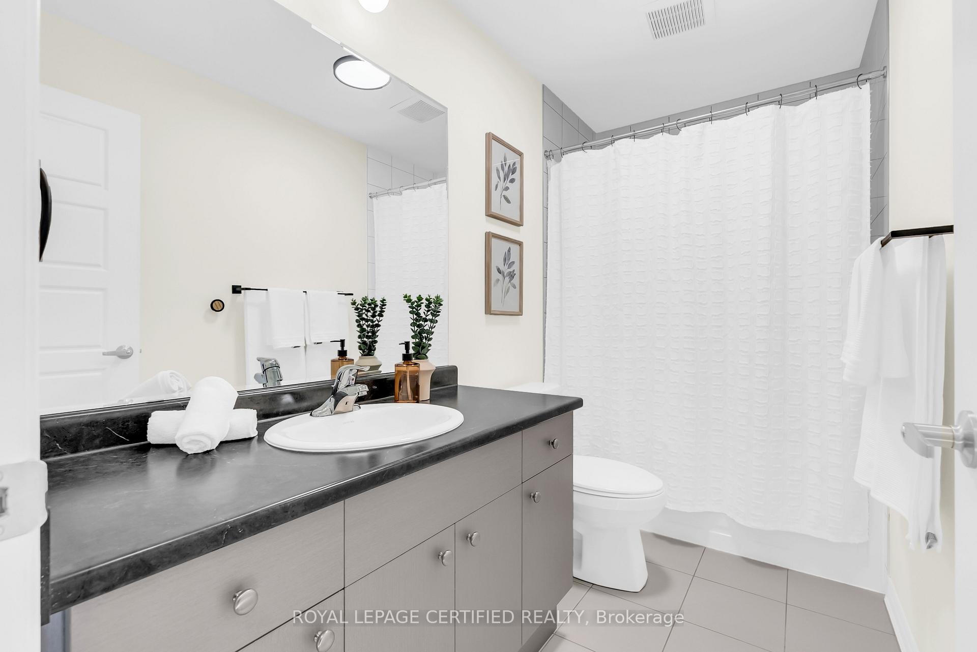 Photo 45 of 1433 Sycamore Garden, Milton, Cobban — HOMEH