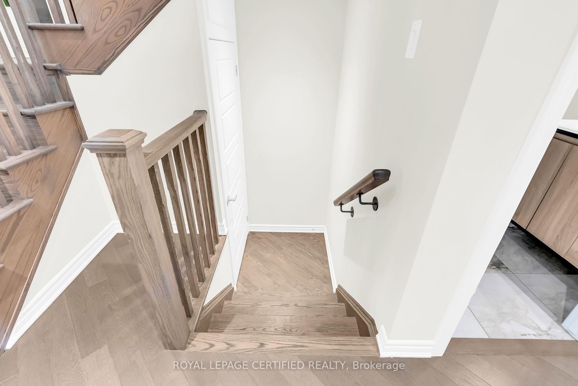 Photo 46 of 1433 Sycamore Garden, Milton, Cobban — HOMEH