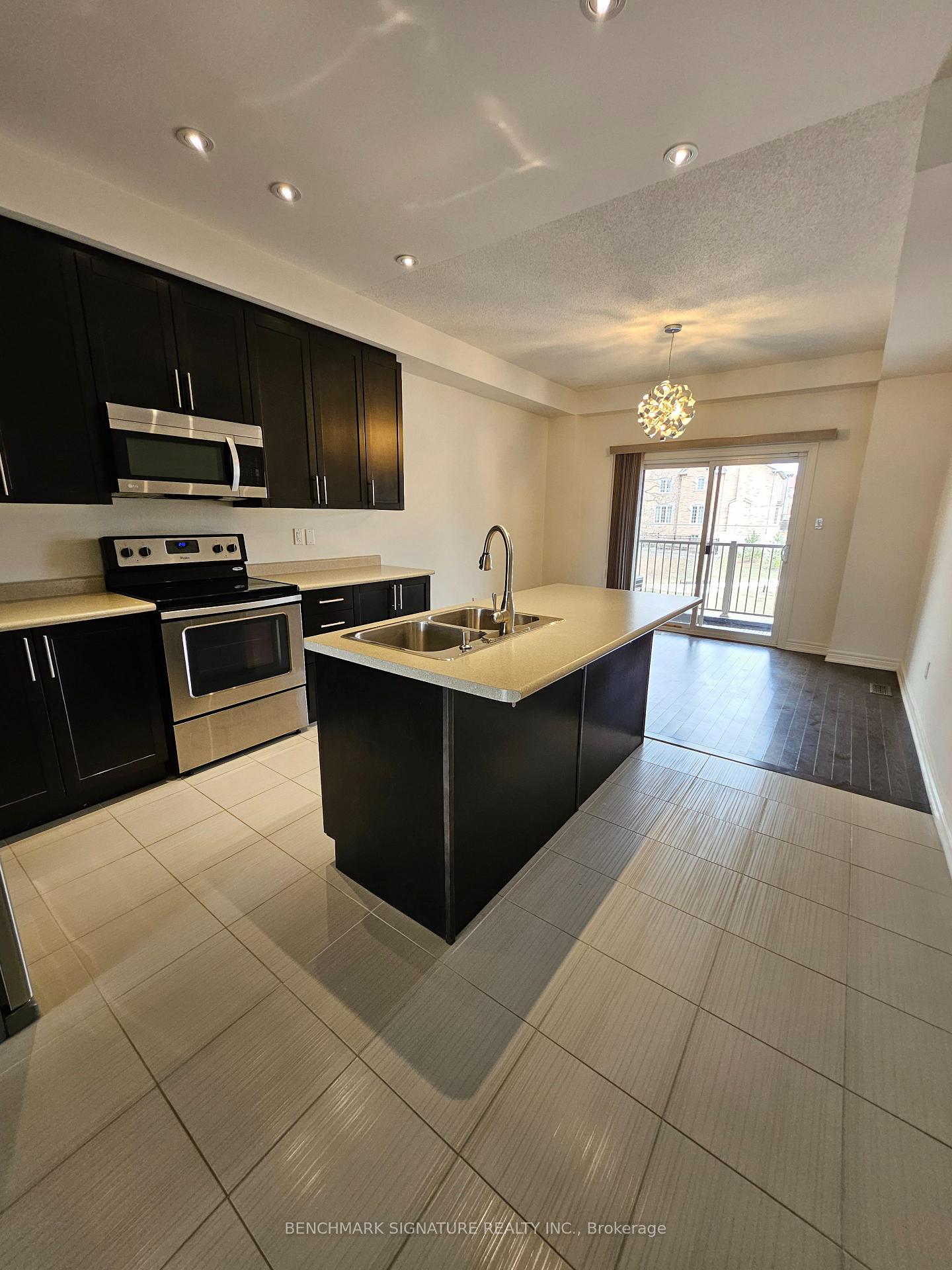 Photo 1 of 9355 Kennedy Road, Markham, Berczy — HOMEH