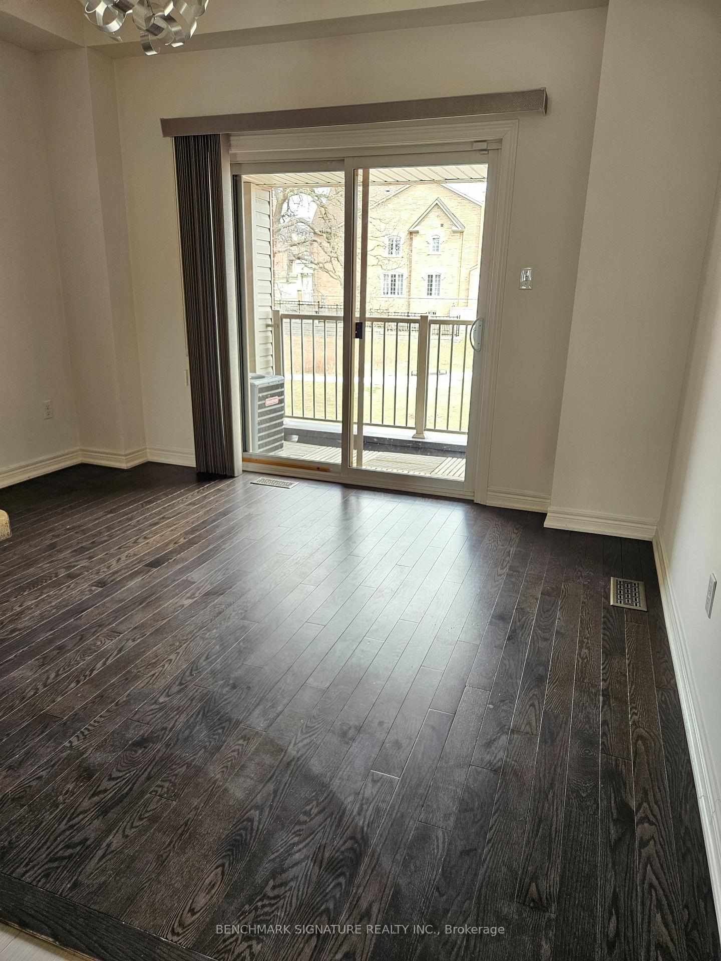 Photo 2 of 9355 Kennedy Road, Markham, Berczy — HOMEH