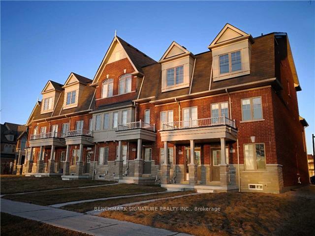 Photo 12 of 9355 Kennedy Road, Markham, Berczy — HOMEH