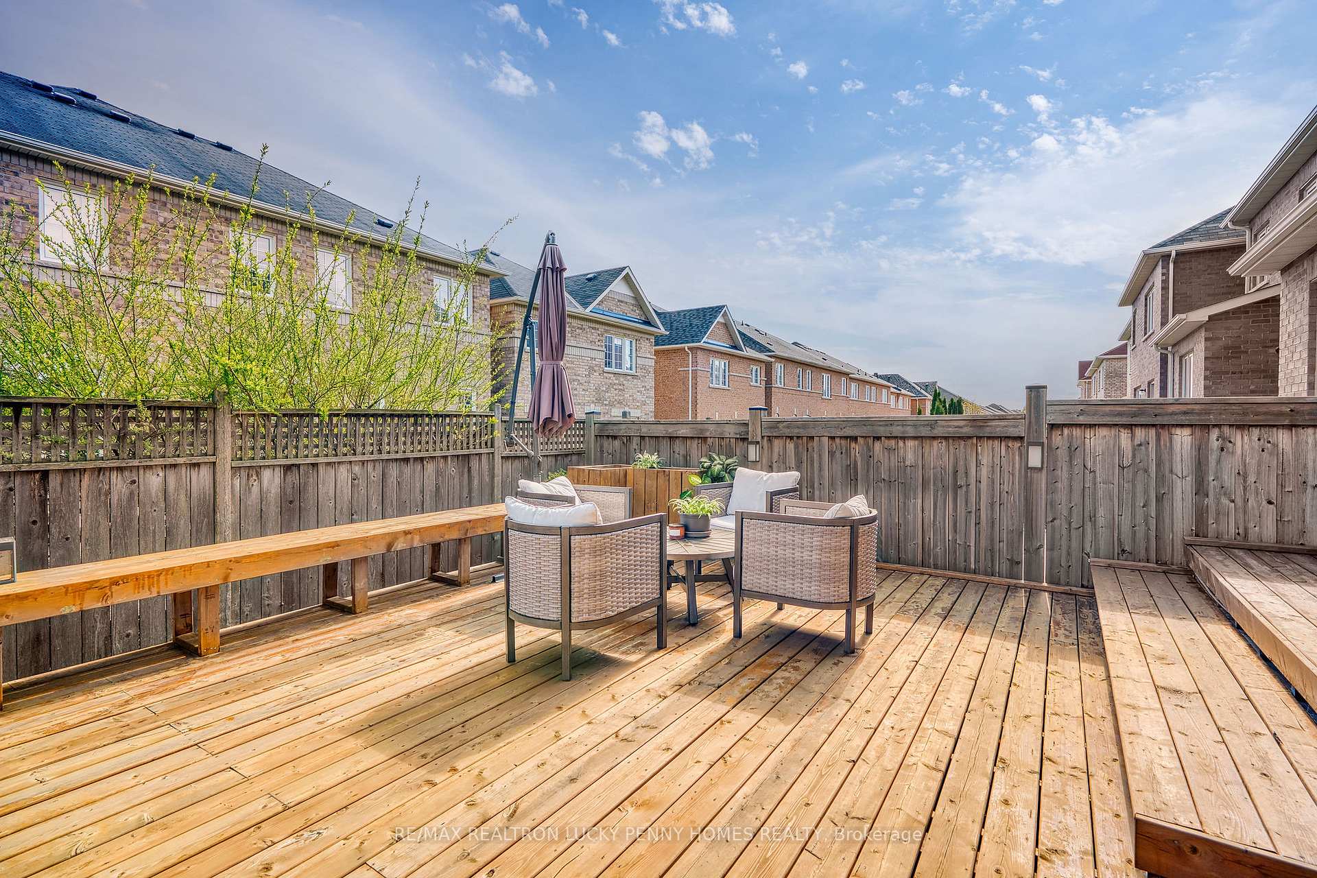 Photo 22 of 19 Wermoth Court, Markham, Wismer — HOMEH