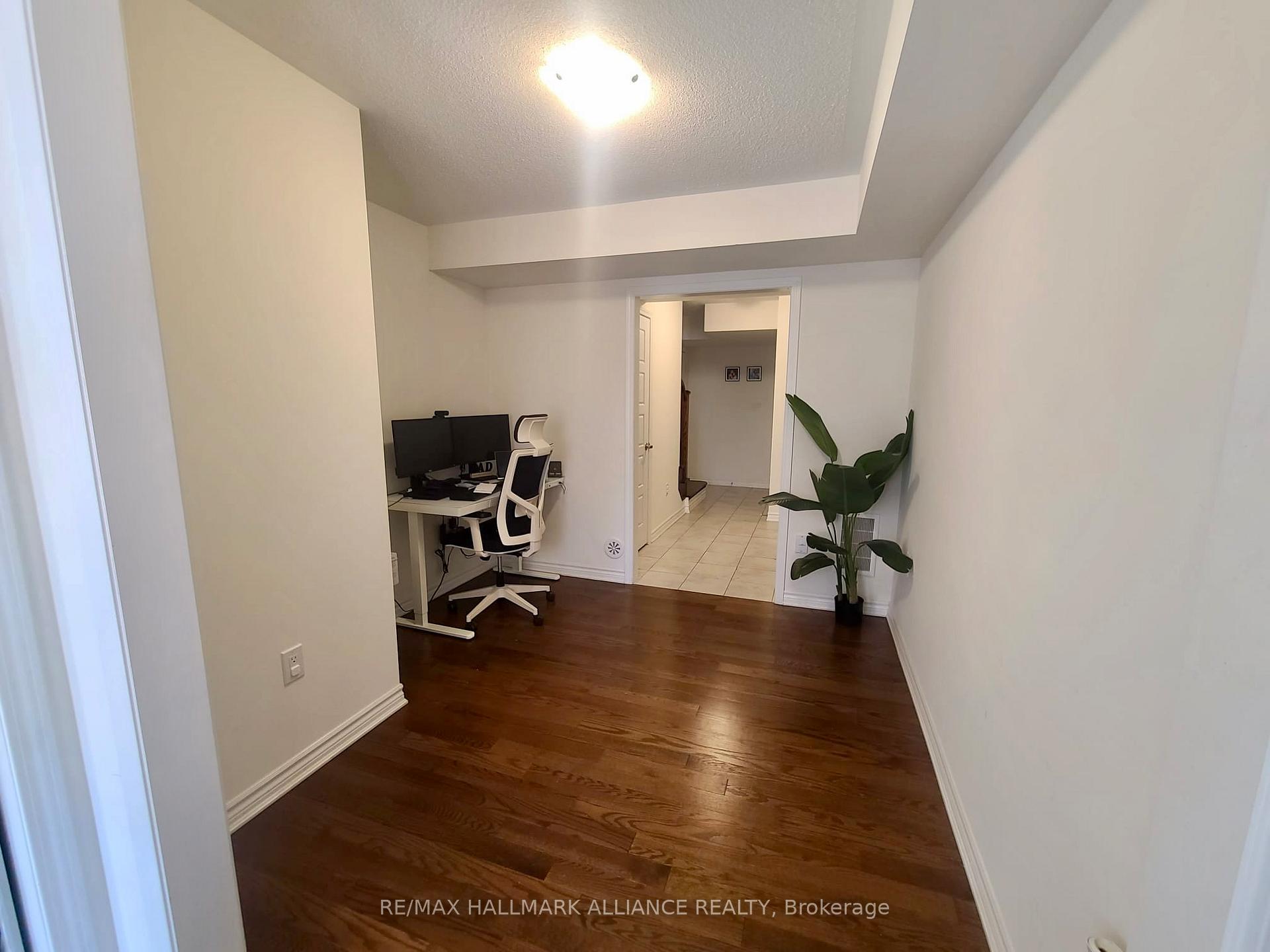 Photo 5 of Unit 65, 1000 Asleton Boulevard, Milton, Willmott — HOMEH
