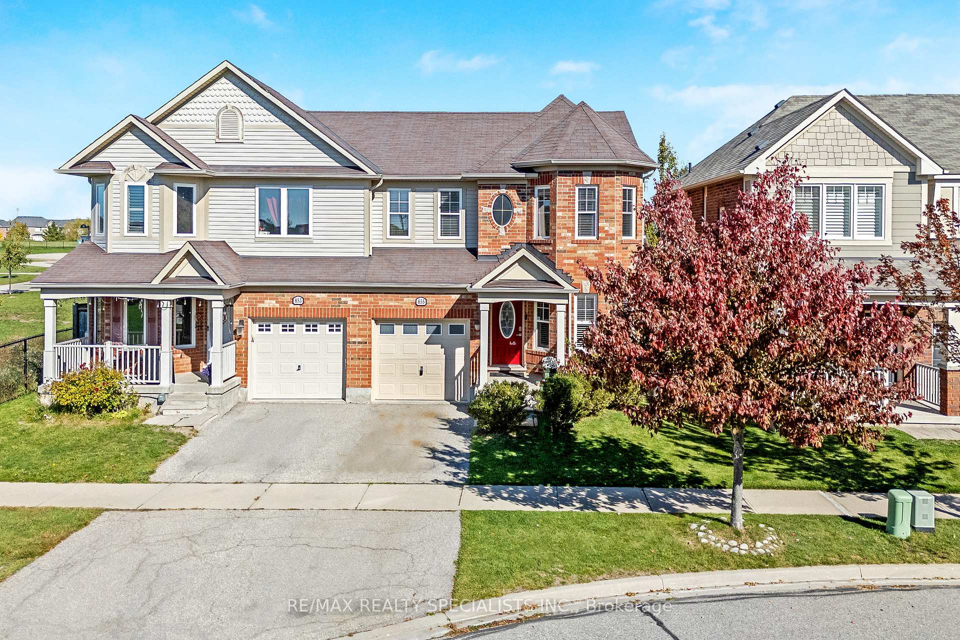 Front of 855 Fowles Court