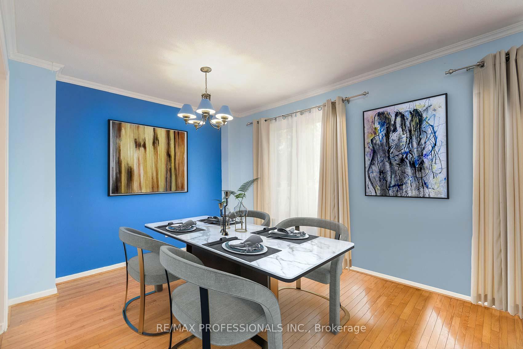 Photo 10 of 57 Donnamora Crescent, Markham, German Mills — HOMEH