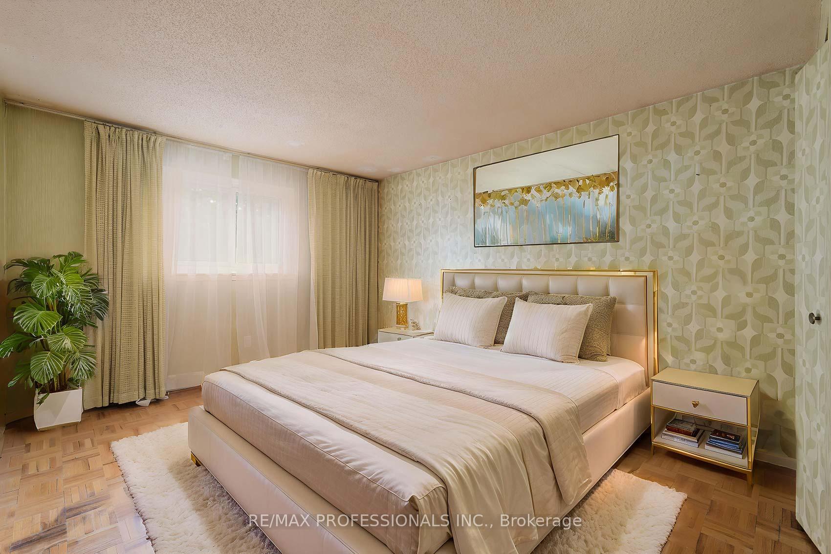 Photo 22 of 57 Donnamora Crescent, Markham, German Mills — HOMEH